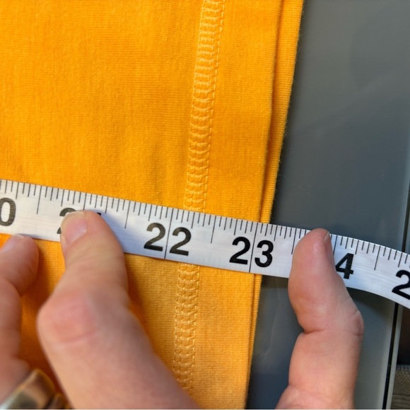 Reebok x Crossfit Orange Black Sleeveless Athletic Tank Top women's size Medium - Picture 5 of 5